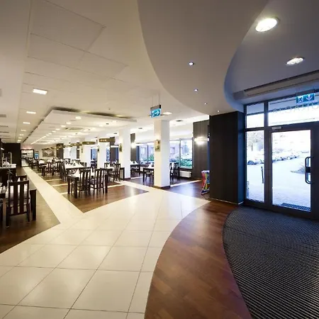 Hotel Centrum Отель Квидзын
