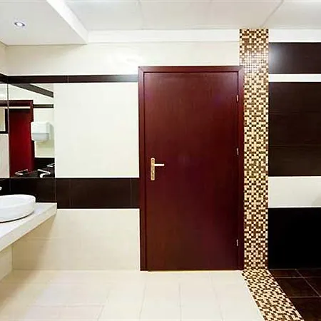 Отель Hotel Centrum 3*