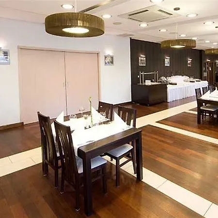 Centrum ホテル クフィジン