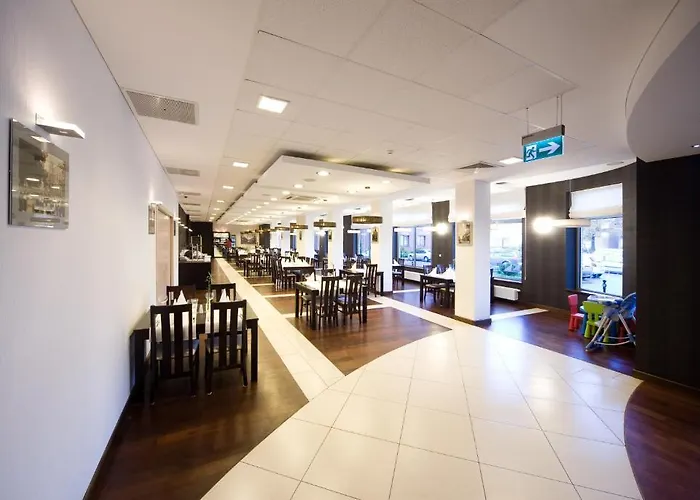 酒店 Centrum 克维曾