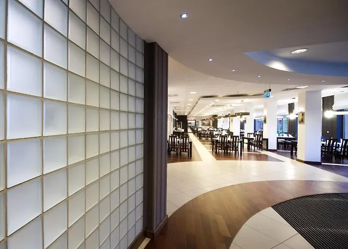 Centrum 3* クフィジン