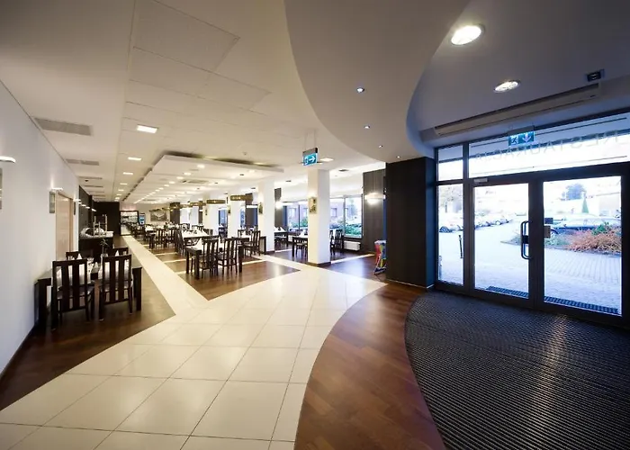 Centrum 酒店 克维曾