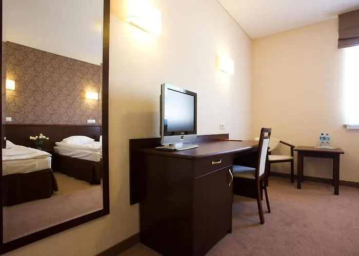 Centrum 酒店 克维曾