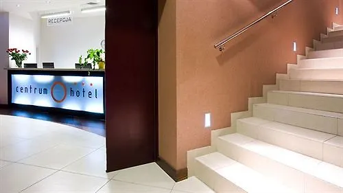 Centrum 3*